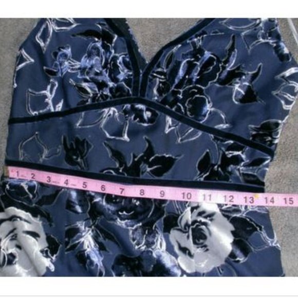 NWT Marchesa Notte Blue Floral Sleeveless Tiered Burnout Gown Dress 2 - Picture 11 of 12